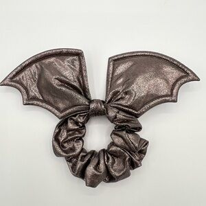 Metallic Fabric Bat Wing Hair Scrunchie Pewter New